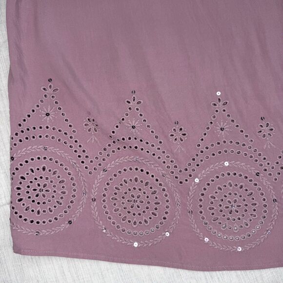 TORRID Women's Challis Eyelet Border Cold Shoulder Blouse Elderberry Size 4X - Picture 10 of 16